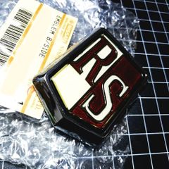ISSEY MIYAKE イッセイ ミヤケ I.S.ツモリ チサト ピンバッジ - メルカリ