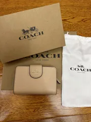 2024年最新】coach バイカラーの人気アイテム - メルカリ