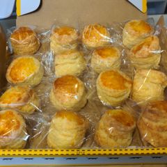 ころりん様  ミニスコーン16個 あんバター入