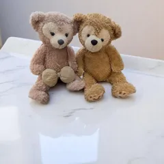 ダッフィーとシェリーメイ 　ディズニーランド　クマ　ぬいぐるみ　マスコット　キャラクター