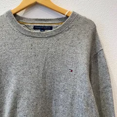 古着　２ＸＬ　トミーヒルフィガー　tommyhilfiger ワンポイントロゴ　刺繍ロゴ　ビッグサイズ　大きいサイズ　セーター　ニット　クルーネック  グレー