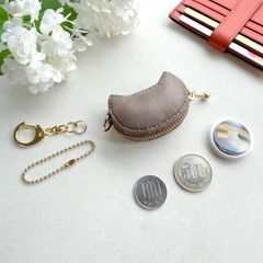 猫猫型コインケース　43灰茶ねこ/グレーベージュ［超ミニ,小銭入れ,本革,レザー,アースカラー,小さい,かわいい］琉七