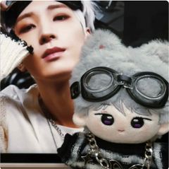 SF9 ロウン　ぬいぐるみ　新品　ドール　2点セット SF9 ロウン 公式ぬいちゃん MAN＆BOY｜アイドル