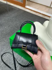 2024年最新】バレンシアガ balenciaga 未使用の人気アイテム - メルカリ