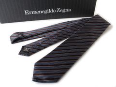 新品　エルメネジルドゼニア　ネクタイ　ネイビー　ストライプ　光沢　肉厚　箱なし 新品 エルメネジルドゼニア ネクタイ ネイビー ストライプ 光沢 肉厚