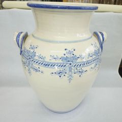 イタリア製 穴空き大型陶器の傘立て ハンドペイント 花柄 - メルカリ