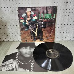 Item thumbnail for item 1d6fe1b2-fc72-4445-9164-27e3d4599e1c