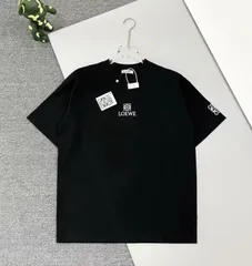 2025年最新】ロエベ tシャツの人気アイテム - メルカリ 