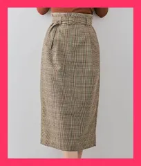 ★スタッフおすすめ★スカート《ベルト付き チェック柄ナロースカート 全3色》《現品限り》 チェックブラウン ●全3色！ベルト付き チェック柄ナロー おすすめ おしゃれ　★売れ筋★　大人気 11855499