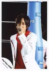 【中古】生写真(ジャニーズ) Hey! Say! JUMP/八乙女光/ライブフォト・上半身・衣装白、赤・左手マイク/公式生写真