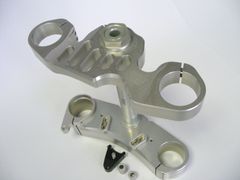IMA トリプルクランプ Mod.8 EVO IL YZF-R6 17- YZF-R1 15-