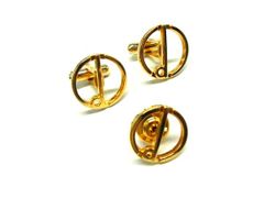 Item thumbnail for item 7ce115a9-33fe-4f77-a9d1-7c6eb0017c43