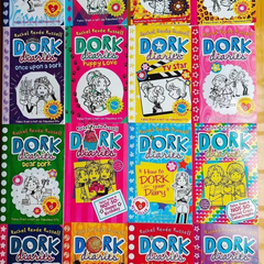 【新品未使用】18册 Dork Diaries 英語　洋書