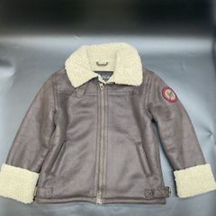 Item thumbnail for item 4f69a065-b013-49eb-89ef-4392e70e0cbd