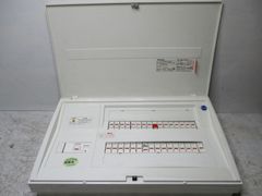Panasonic　住宅用分電盤　コスモパネル　コンパクト21　BQR810302　30＋2 100A　製造年月日190422　本体のみ　現状品　2504