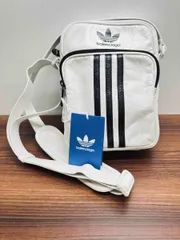 美品 BALENCIA × adidas バレンシアガ コラボ ショルダーバッグ バレンシアガ アディダスコラボ トレフォイルロゴ ナイロン ウエスト
