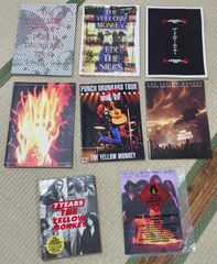 ポスター付　THE YELLOW MONKEY ライブパンフレット 10冊セット ポスター付 THE YELLOW MONKEY ライブパンフレット 10冊セット - メルカリ