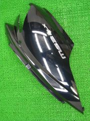ヒョースンMS3 シートカウル 左 黒M 472111HP76 ヒョースン(HYOSUNG) 純正 中古 バイク 部品 修復素材やペイントに 車検 Genuineのサムネイル