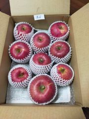 青森県産りんご ふじ 果肉はややかたく、甘味があって酸味は少なめ 訳あり 約3㎏