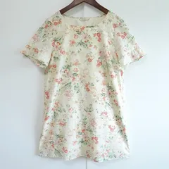 美品　大きいサイズ50 ローズティアラ　花柄ゆったりチュニックワンピース 美品 大きいサイズ50 ローズティアラ 花柄ゆったりチュニック