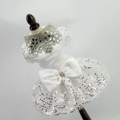 犬服 【ビジュー ウェディングドレス】 S～XL ゴージャス リボン キラキラ ストーン スパンコール チュチュ レース 小型犬 グッズ チワワ ヨーキー トイプードル マルチーズ ダックスフンド シュナウザーなど 可愛い