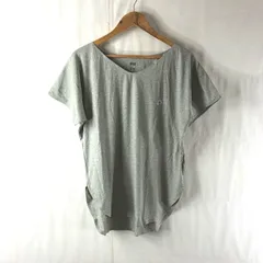 ユニクロ UNIQLO Tシャツ ロング 半袖 Vネック エアリズムシームレス タグ付き グレー Ｍサイズ 2025090200237