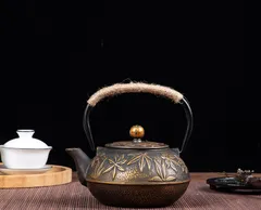 鉄器 鉄瓶 0.9L IH対応 伝統工芸品 白湯がオススメ！ キッチン用品 食器 日用品 雑貨鉄器 茶漉付け