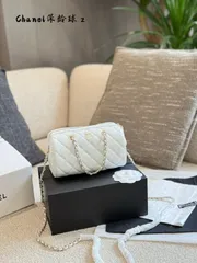 【今日特価】Chanel 中球ミニボウリングバッグ ホワイト - Medium Ball Mini Bowling Bag White-MM輸入2