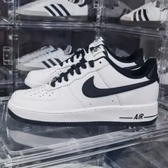 新品 Nike Air Force 1 Low 男女兼用  スニーカー レディース メンズ ブラック/ホワイト