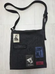 2025年最新】eastpak メッセンジャーバッグの人気アイテム