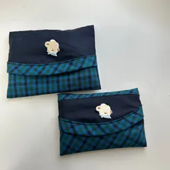 ハンドメイドファミリアチェック柄　カーブのあるポケットティッシュケース　2点セット