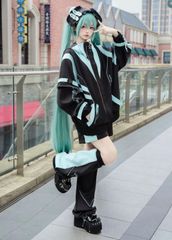 4点セット☆ セットアップ　渦雷系　ボカロ　初音ミク　コスプレ　サブカル　服　原宿　渋谷　10代　20代　ファッション　人気　ジャージ　パーカー　ブルー　ブラック　コスプレ　地雷系　量産型　サイバー系　y3k 渋谷　病みかわ　ジャージ　トップス