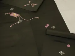 平和屋着物▼羽織　反物　羽尺　総刺繍　印籠七宝花文　黒地　丹後ちりめん　正絹　逸品　未使用　AAAU3520uw