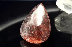 【１点物】AAAA+☆レピドクロサイトの輝き！ ストロベリークォーツ(レピドクロサイトインクォーツ)　20x15mm　ドロップ ルース パワーストーン 天然石 _PC6102