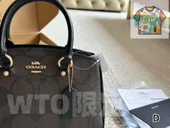 【今日WTO】COACH デイフィーバッグ ミルクティーカラー 25cm-WTO輸入2-IZN55