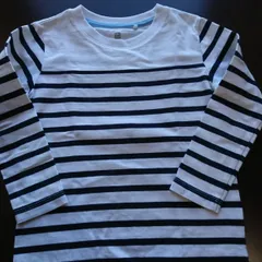 212 110cm ユニクロ 長袖ボーダーTシャツ
