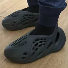 2024年最新】adidas yeezy foam runnerの人気アイテム - メルカリ
