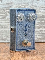 KGR HARMONY   しずく 　特別色【水鞠】　【雫】【みずまり】Booster / Overdrive 《南部鉄器エフェクター》 