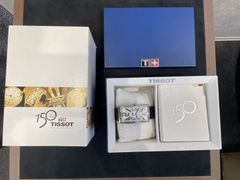 TISSOT バナナウォッチ　メンズ　腕時計　クォーツ