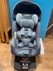 Aprica クルリラAD チャャイルドシート　ISOFIX