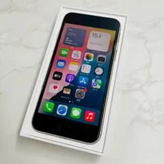④Apple iPhoneSE 64GB (第3世代) Starlight A2782 MMYD3J/A バッテリ95%  SIMフリー 判定△ au WW5504