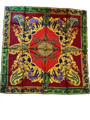 【極美品✨️】ATELIER VARSACE 赤 金 スカーフ シルク 豪華 大判 2025年最新】ATELIER VERSACE スカーフの人気アイテム - メルカリ