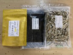 無添加だしパック　天然羅臼昆布　カタクチイワシ煮干し