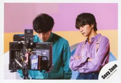 【中古】生写真(ジャニーズ) Sexy Zone/中島健人・佐藤勝利/横型・上半身/シングル「NOT FOUND」MVオフショット/公式生写真