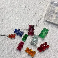 シリコンモールド　ミニ　グミベア　くま　レジン　ネイル　デコパーツのサムネイル