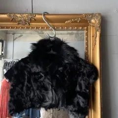 @ エゴイスト EGOIST ファー 毛皮 ふわふわ Y2k ベスト ジレ 黒　お呼ばれ　デート　オフィスカジュアル　食事会　平成ギャル