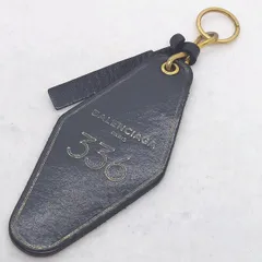 2025年最新】BALENCIAGA キーリングの人気アイテム - メルカリ