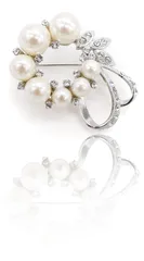 ブローチ パール フォーマル 結婚式 卒業 入学 七五三 お宮参り ガラスパール アクセ ブライダル 古稀 プレゼント 母の日 入園卒園 おしゃれ ビジネス 胸につける コサージュ ブロージュ 人工パール (7粒ブローチ) [7粒パール]