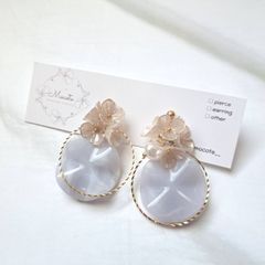 小花しゃらしゃら ライトグレー 春 入学式 フォーマル 結婚式 ピアス/イヤリング