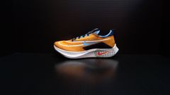 NIKE ZOOM FLY 4 PRM DO9583 700